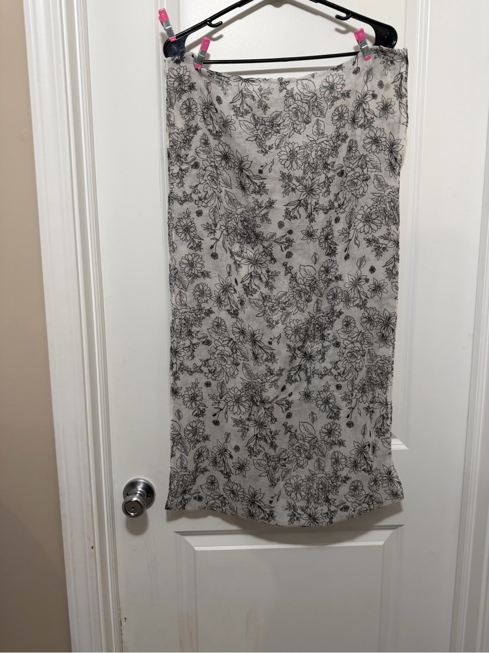 Floral Lightweight Gray and Black Scarf Wrap